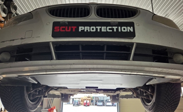 Scut motor BMW Seria 5 E60/E61 cu bară normală 6