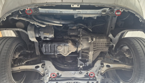 Scut motor Ford Transit Connect 1