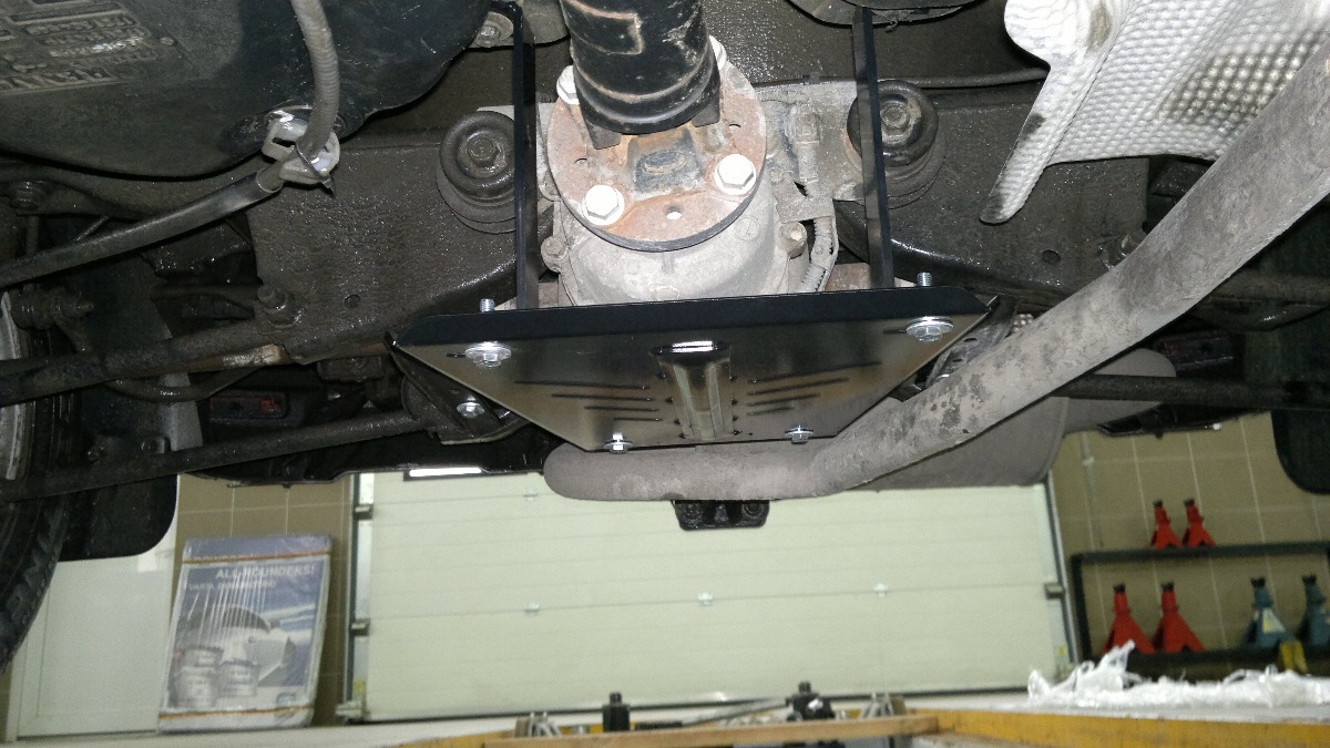 Ocelový kryt diferenciálu pro Dacia Duster 2010 - 2013, 4x4