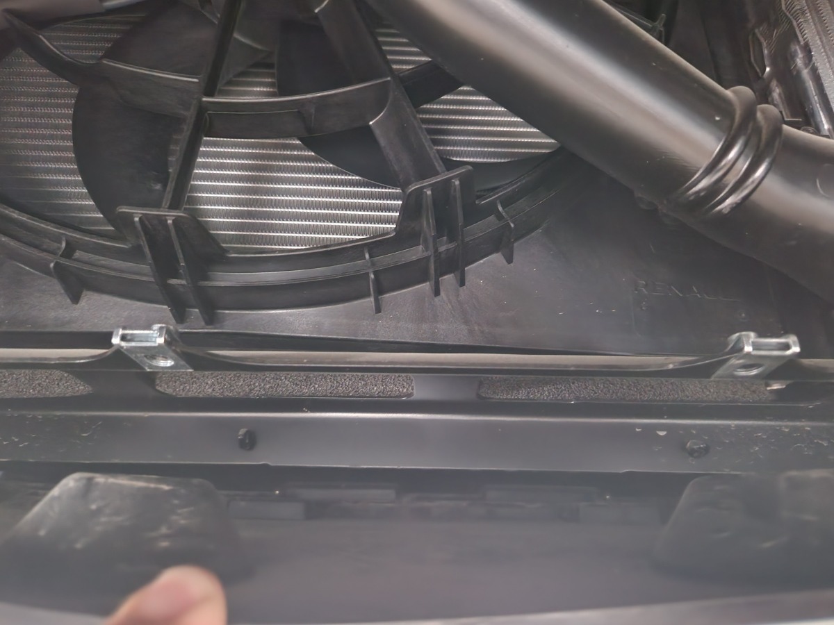 Ocelový kryt olejové vany pro Renault Austral 2022 - 2026, všechny motory