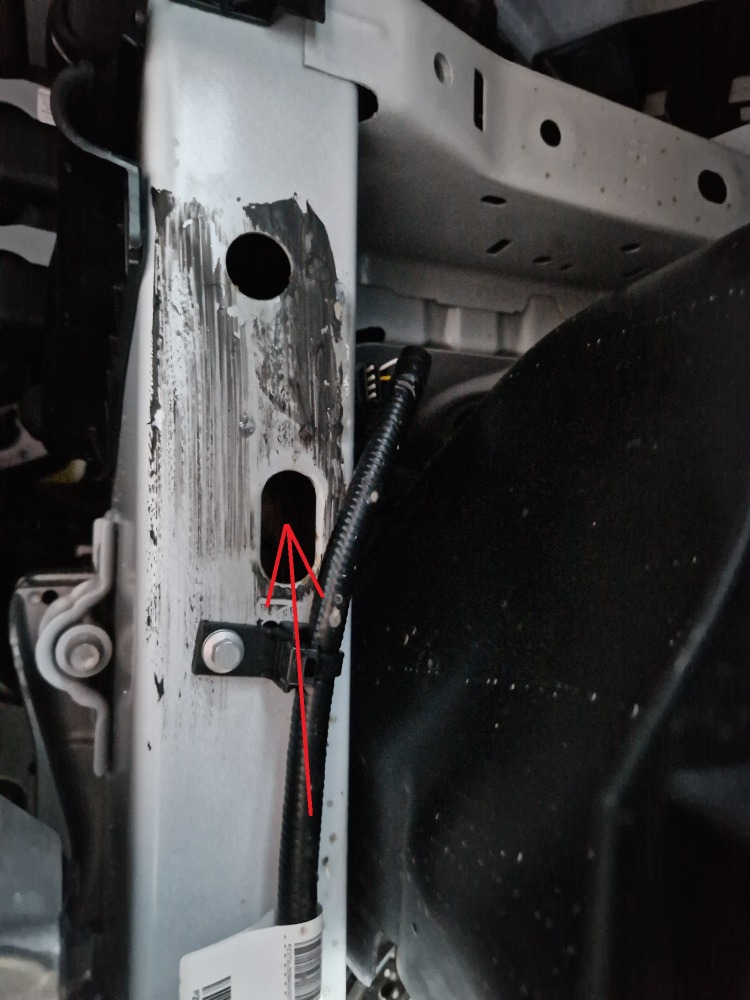 Ocelový kryt olejové vany pro ochranu motoru a převodovky pro Ford Transit Custom 2023 - 2026, všechny motory