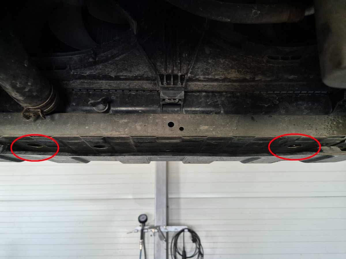 Ocelový kryt olejové vany pro Mitsubishi Outlander 2012 - 2021, všechny motory