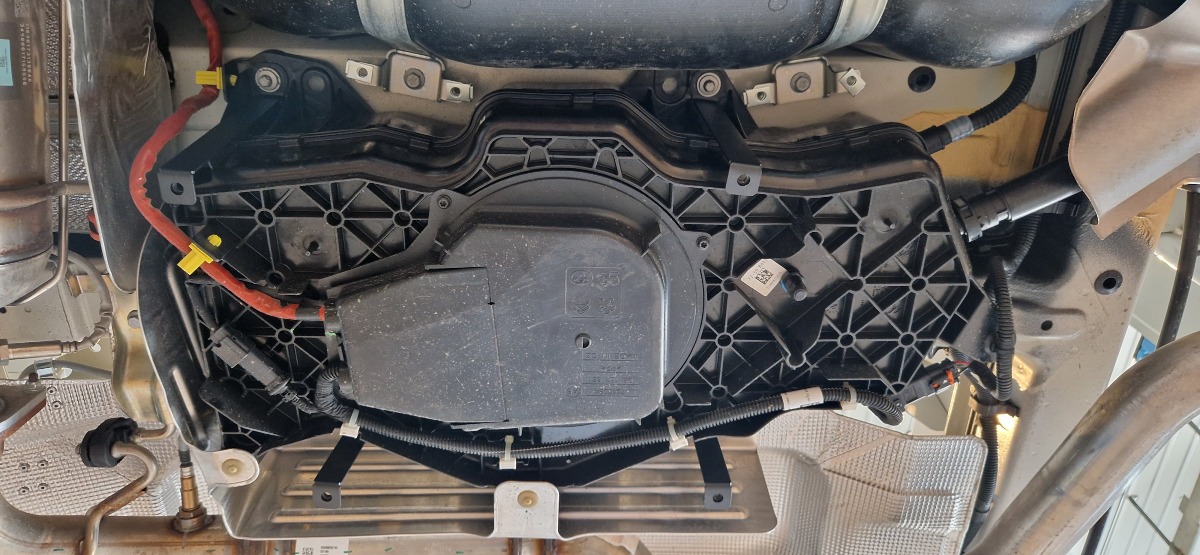 Ocelový kryt nádrže AdBlue pro Fiat Ducato 2018 - 2026, všechny motory