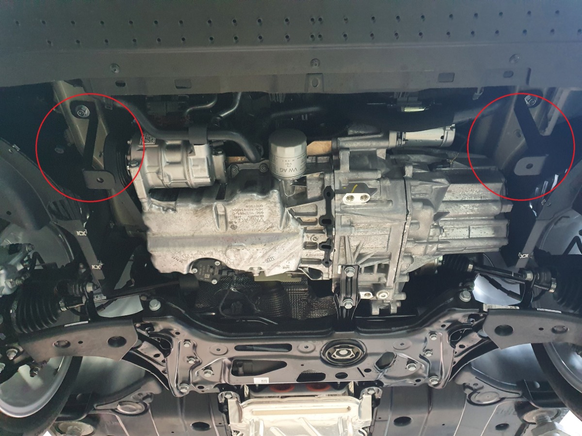 Ocelový kryt olejové vany pro VW Passat 2024 - 2026, všechny motory