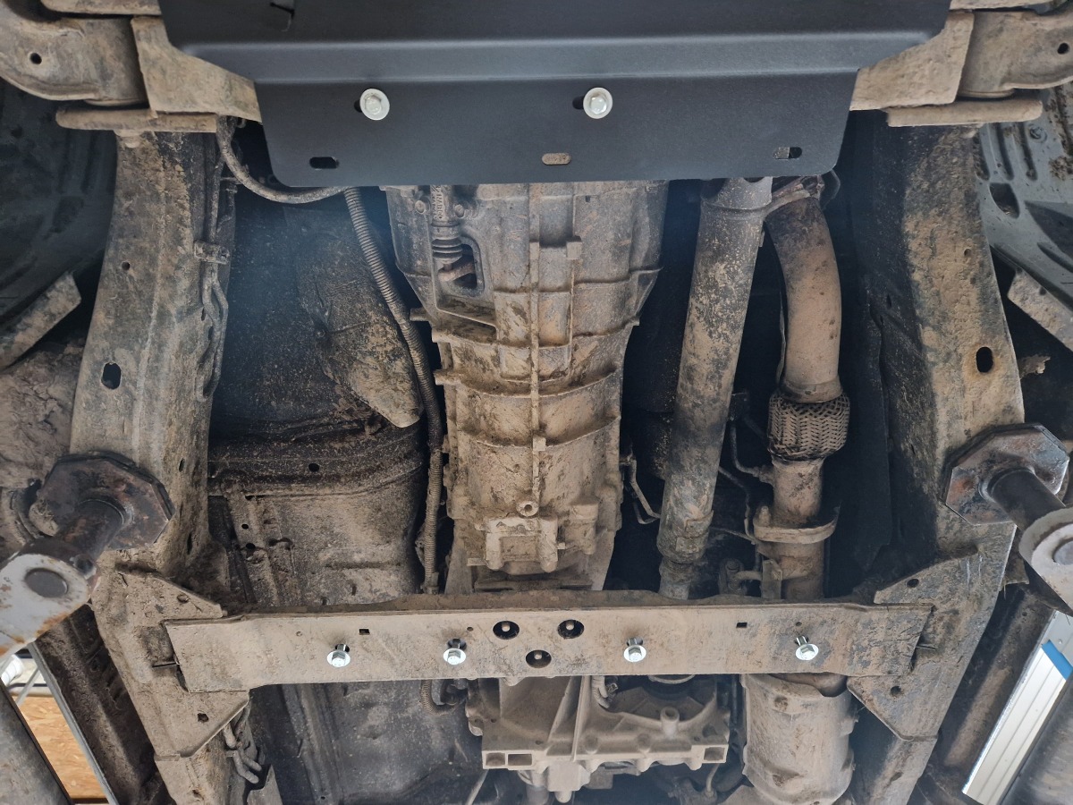 Ocelový kryt převodovky pro Nissan Navara D40 2005 - 2015, všechny motory