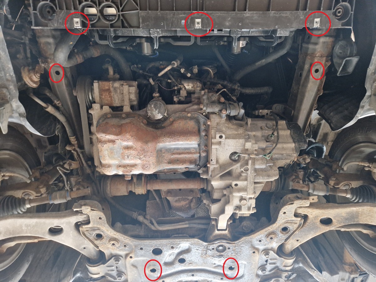 Ocelový kryt olejové vany pro Mazdu 3 2008 - 2014, všechny motory