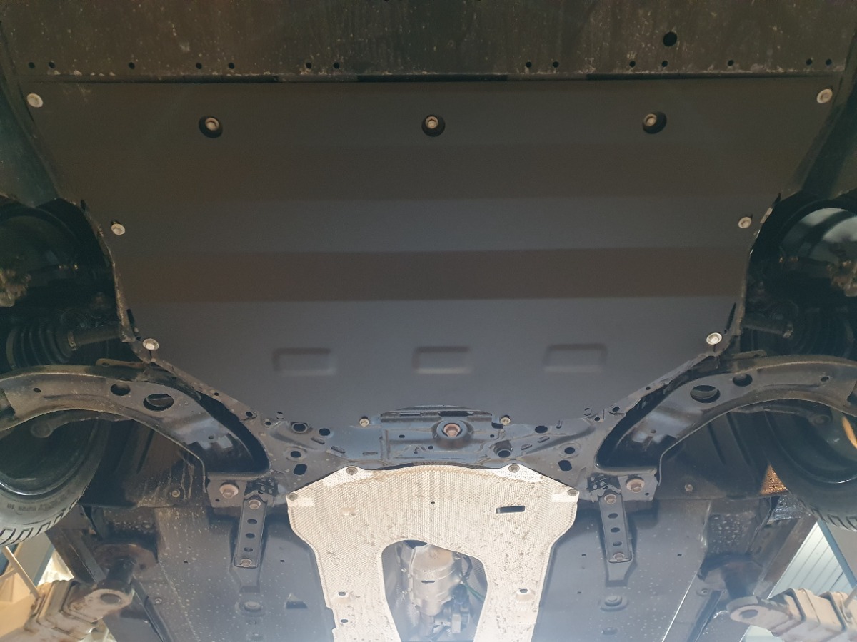 Ocelový kryt olejové vany pro Mazdu 3 2019 - 2026, všechny motory