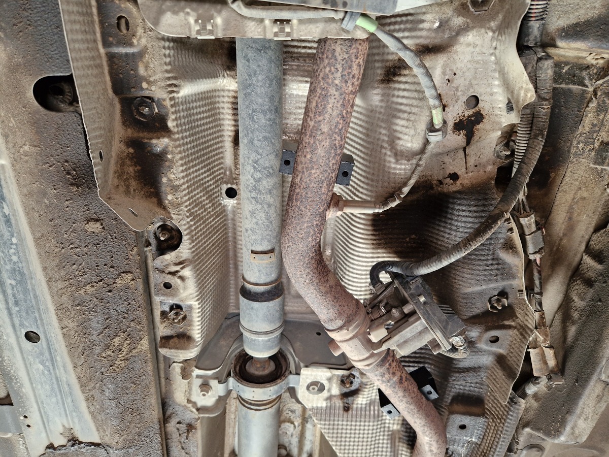 Ocelový kryt ventilu EGR pro Dacia Duster 2014 - 2017, všechny motory