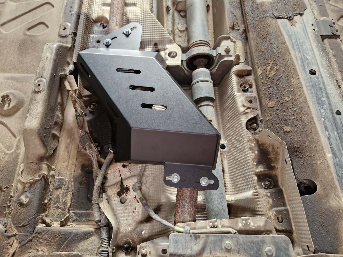 Ocelový kryt ventilu EGR pro Dacia Duster 2014 - 2017, všechny motory