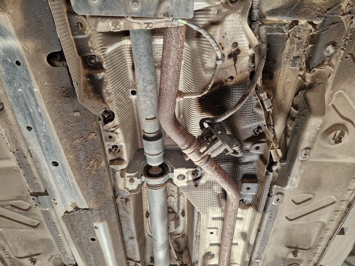 Ocelový kryt ventilu EGR pro Dacia Duster 2014 - 2017, všechny motory