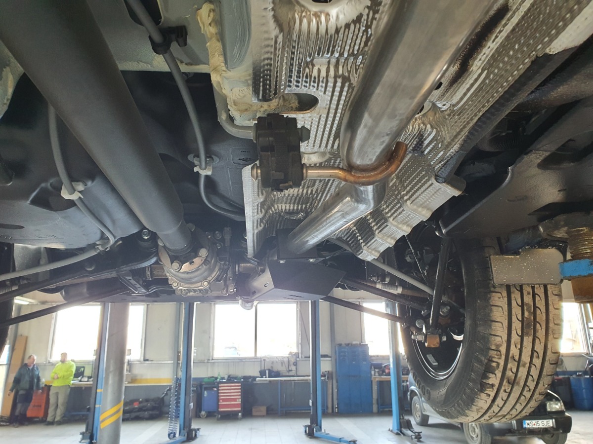 Ocelový kryt ventilu EGR pro Dacia Duster 2021 - 2024, všechny motory