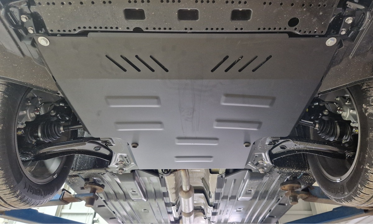 Ocelový kryt olejové vany pro Suzuki Vitara 2023 - 2026, Hybrid