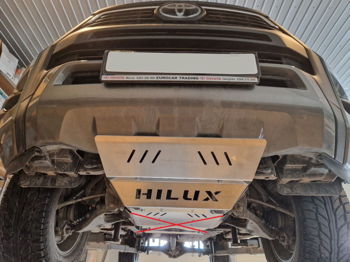 Hliníkový kryt chladiče pro Toyota Hilux Revo 2016 - 2026, všechny motory