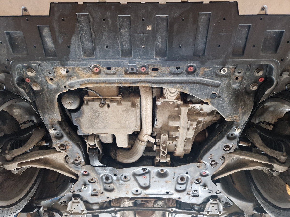 Ocelový kryt olejové vany pro Volvo V60 2018 - 2025, všechny motory