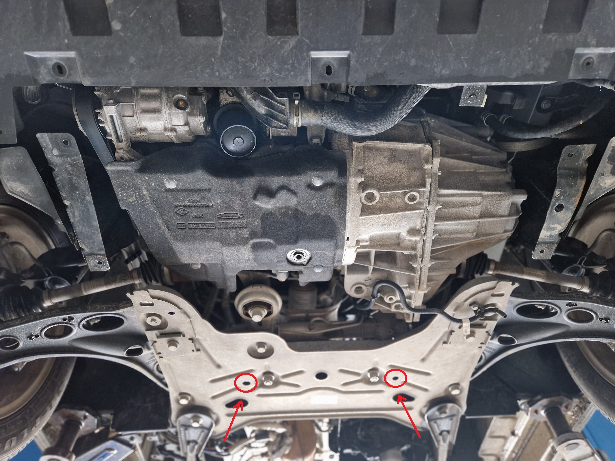 Hliníkový kryt olejové vany pro Nissan NV300 2022 - 2026, všechny motory