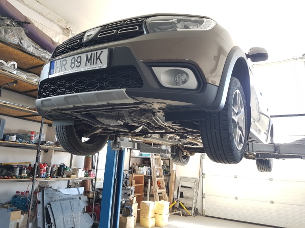 Scut motor Dacia Logan MCV 10