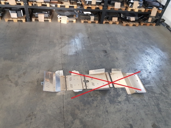 Scut radiator din aluminiu Toyota Hilux Revo 10