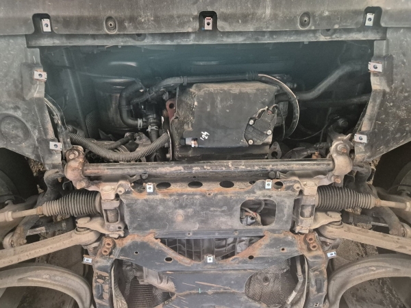 Scut motor metalic Audi Q5 2