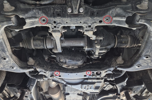 Scut motor si grup fata Toyota Land Cruiser 250  4