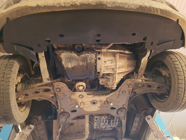 Scut motor Opel Vivaro 3