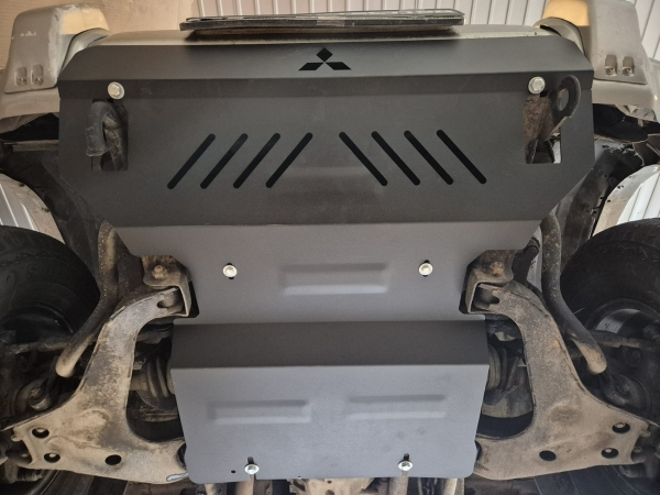 Scut motor și radiator Mitsubishi Pajero 3 (V60, V70) 3