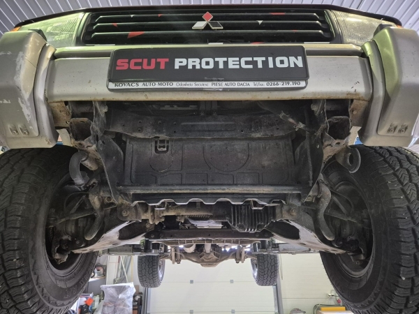 Scut motor și radiator Mitsubishi Pajero 3 (V60, V70) 4