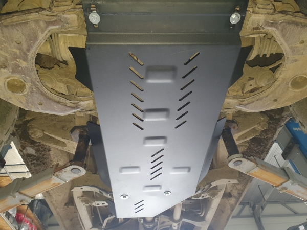 Scut cutie de viteză și reductor Toyota Hilux 5