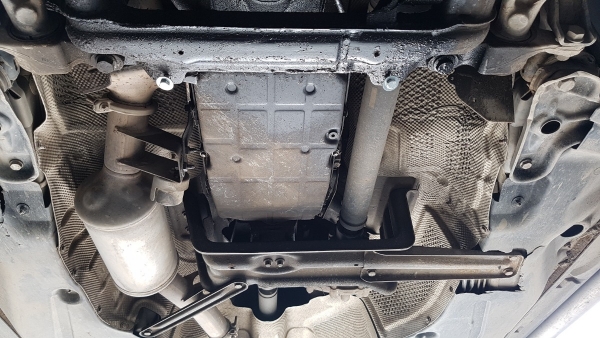 Scut Motor Mercedes ML W164 6