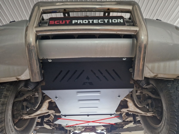 Scut motor și radiator Mitsubishi Pajero 3 (V60, V70) Vers 2.0 4