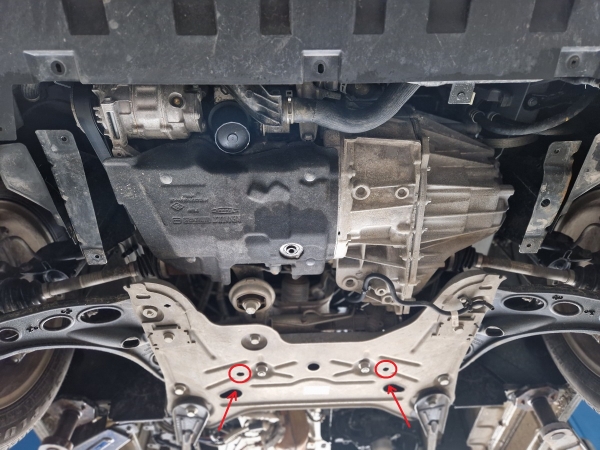 Scut motor Renault Trafic 1