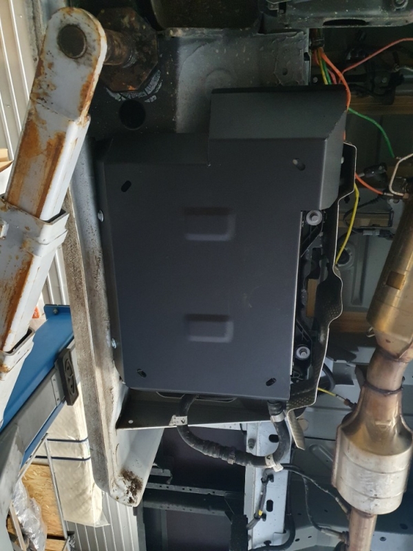 Scut rezervor AdBlue Renault Master 3 - Model 2 6