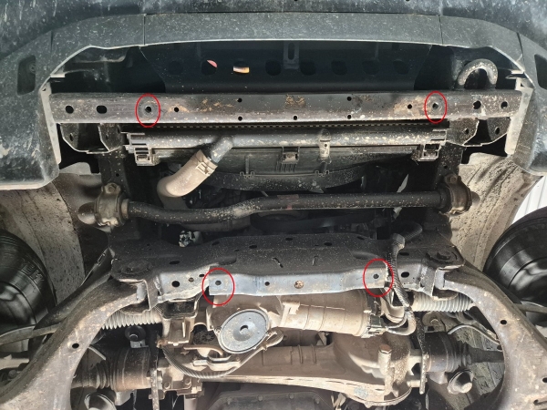 Scut radiator Isuzu D-Max 5