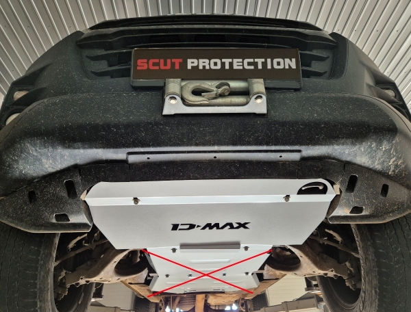 Scut radiator Isuzu D-Max 13