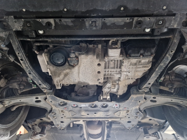 Scut Motor Volvo C40 6