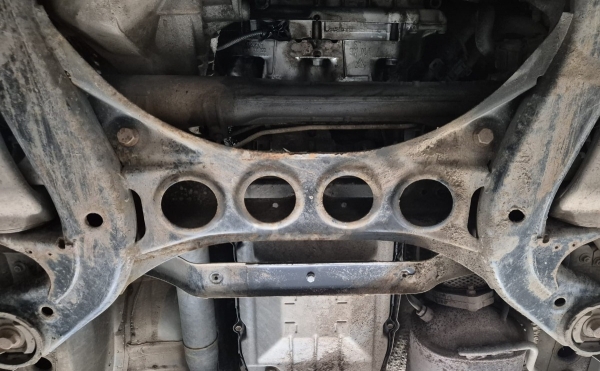 Scut motor VW Touareg 7