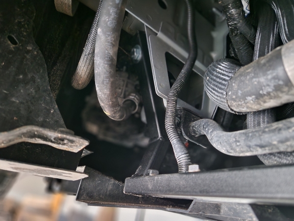 Scut motor din aluminiu Renault Trafic 4