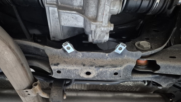 Scut diferențial din aluminiu Toyota RAV4 1