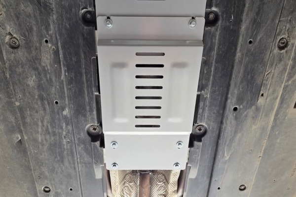 Scut antifurt din aluminiu pentru catalizator Toyota Corolla Cross 3