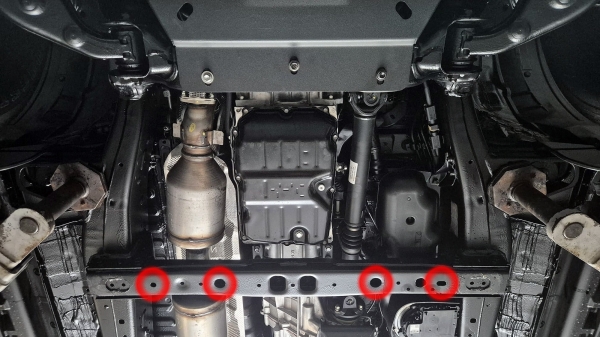 Scut metalic cutie de viteză Toyota Hilux 5