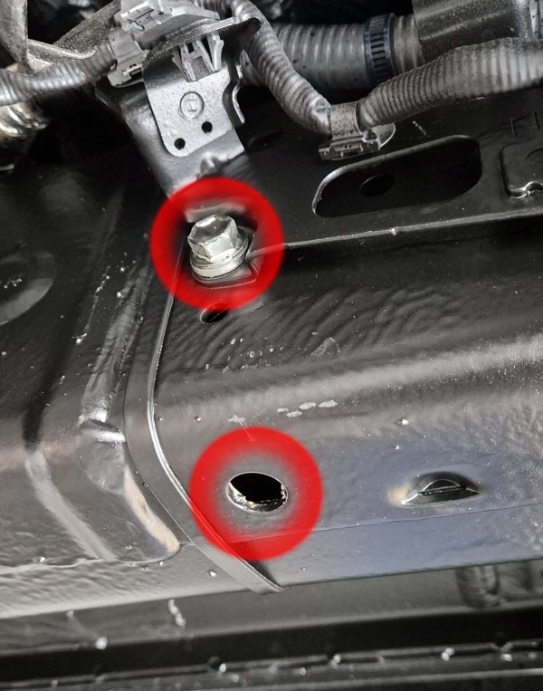 Scut reductor din aluminiu Toyota Hilux 6