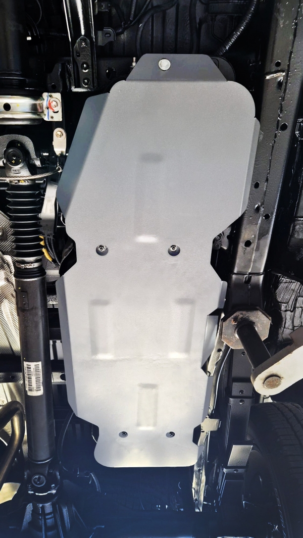 Scut rezervor din aluminiu Toyota Hilux 5