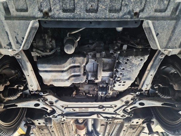 Scut motor din aluminiu Mitsubishi Eclipse Cross 7