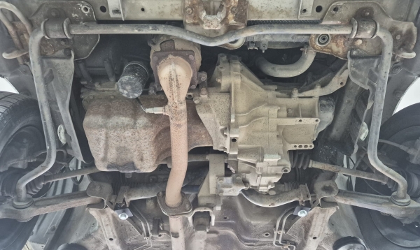 Scut motor și cutie de viteză Suzuki Wagon R+ 5