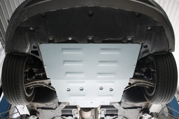 Scut motor din aluminiu Mercedes CLA 7
